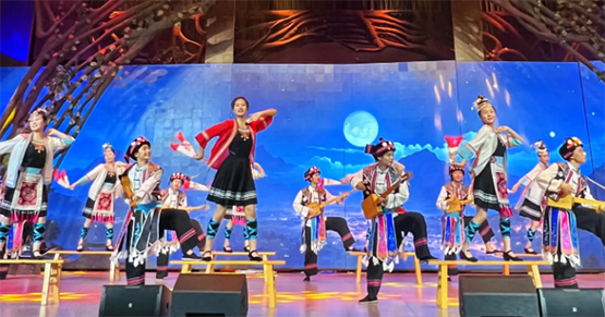 翠巒綠珠醉 詩酒田園心——唯楚酒莊深度體驗側記