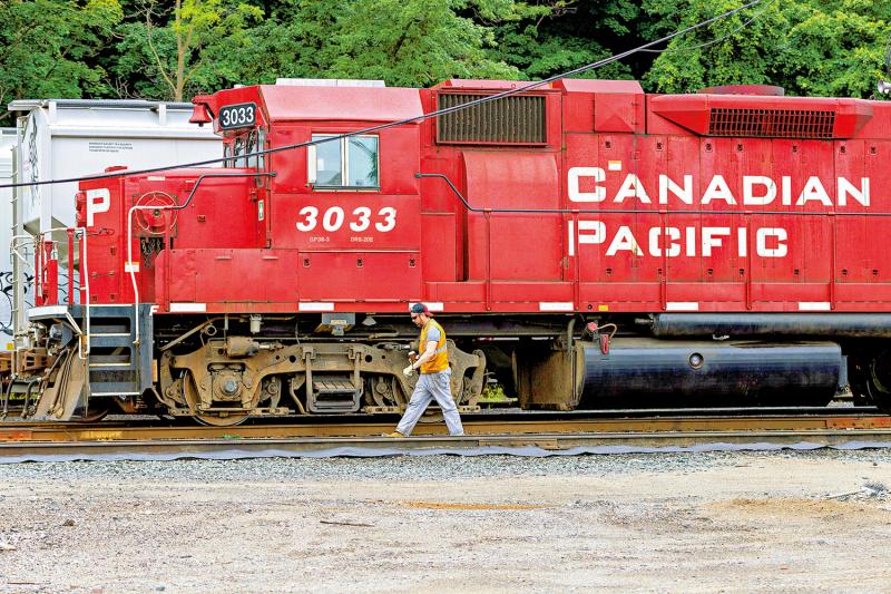 加拿大近万名铁路工人拟罢工 美加贸易及国际供应链恐受阻