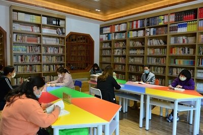 微感受里的改革温度丨书香满中原 文化润万家