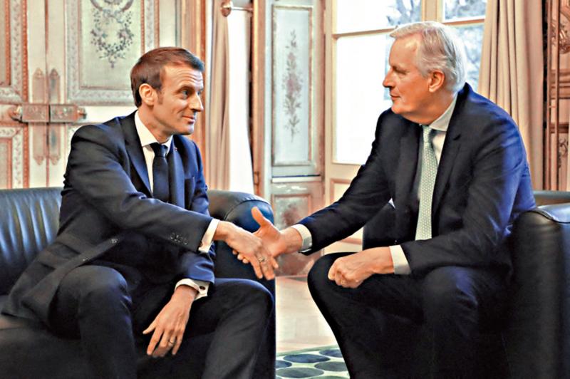 马克龙任命巴尼耶为法国新总理