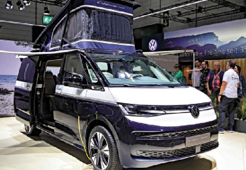 ﻿财经分析/大众汽车的内忧外患\李灵修