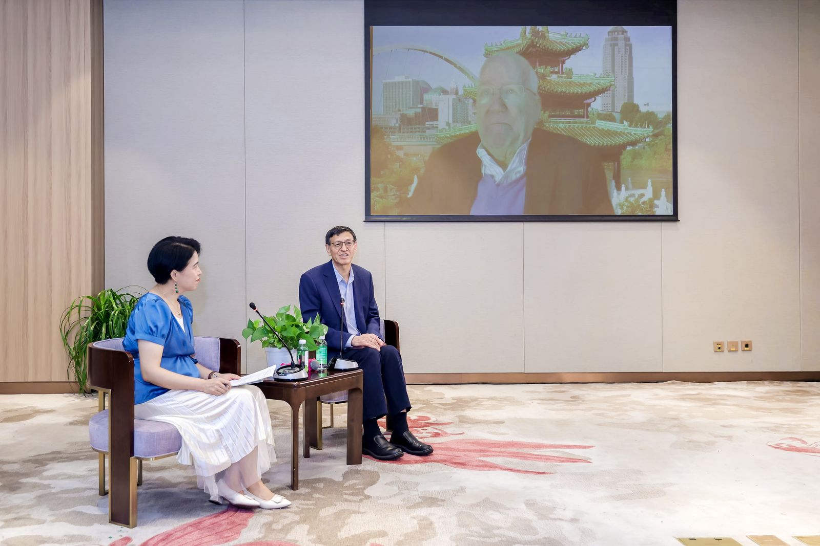 中外专家共话推进农食系统绿色转型