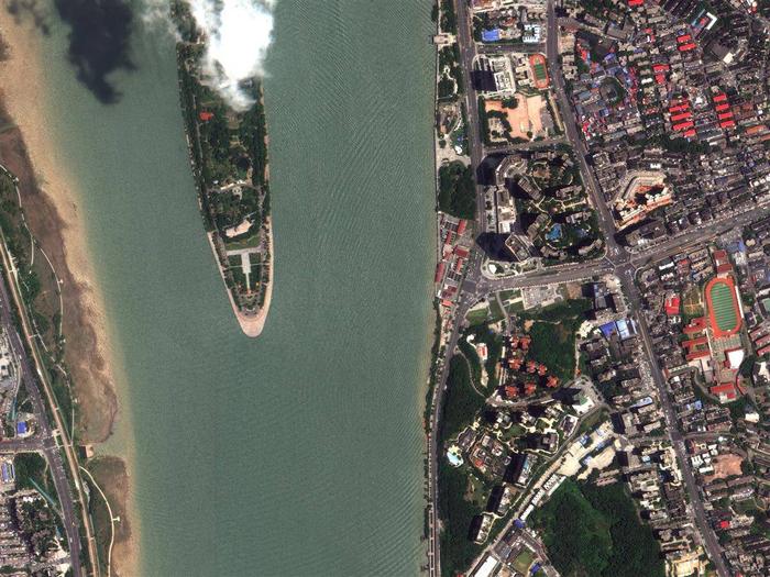 武汉大学发布珞珈三号02星（武汉一号）数据