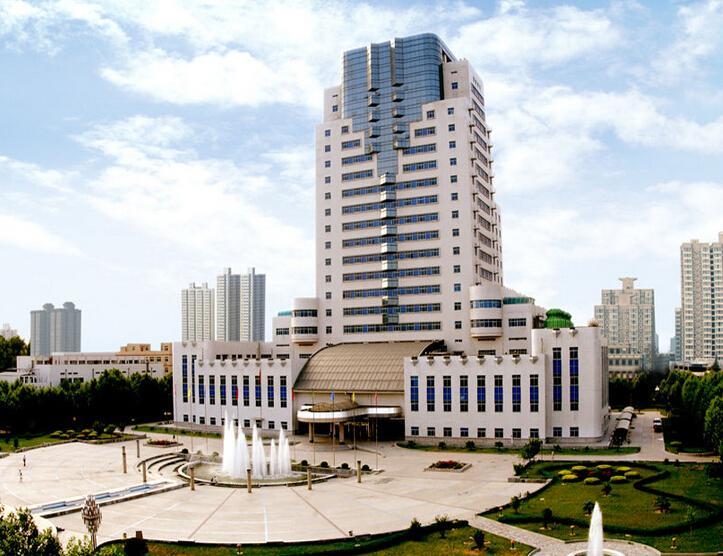 建设世界一流军医大学 培养德才兼备红色军医