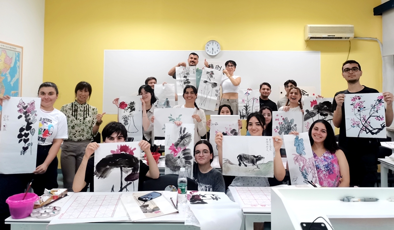 感知汉语文化 体验航天魅力