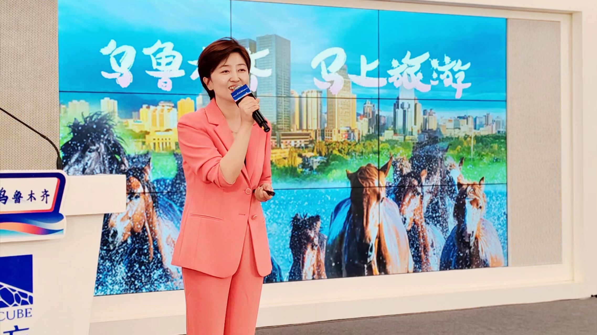 滑雪向西看 「馬」上來旅遊 烏魯木齊推出多種文旅體驗