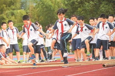 多彩大课间 健康助成长