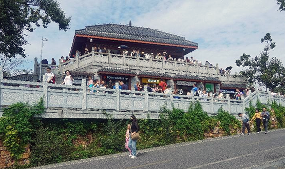 优服务焕新颜 橘子洲岳麓山以最美姿态迎八方客