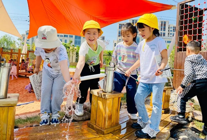 奋力书写基础教育扩优提质福建篇章