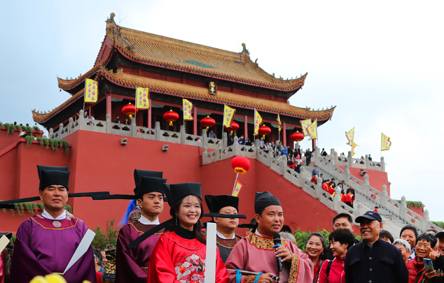 开封：“汴”地黄花分外香 共赴一场浪漫秋天之约