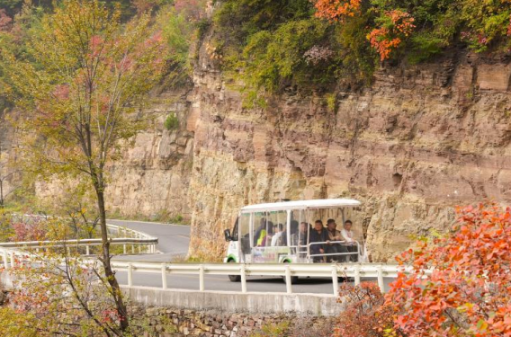 河南林州：太行大峡谷秋景美如画