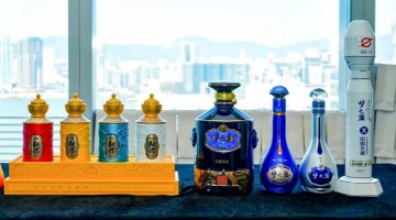 “续缘”网球，洋河股份香港“挥拍”