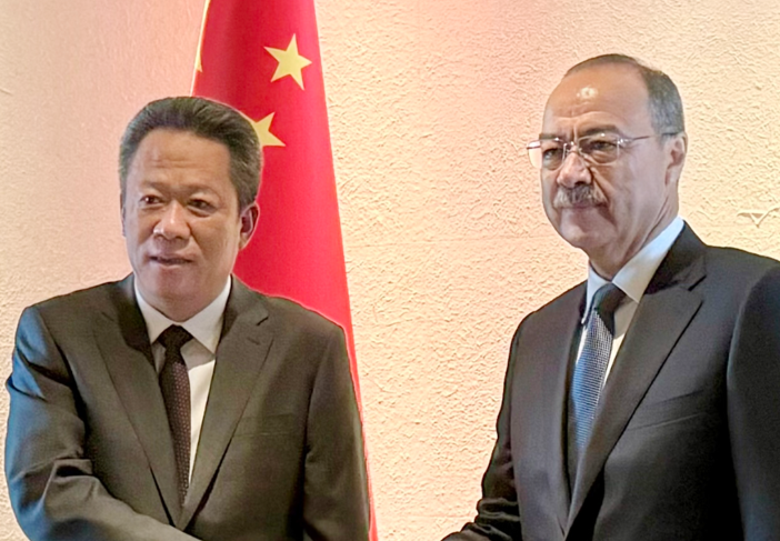 河南投资集团总经理朱红兵在上海拜会乌兹别克斯坦总理