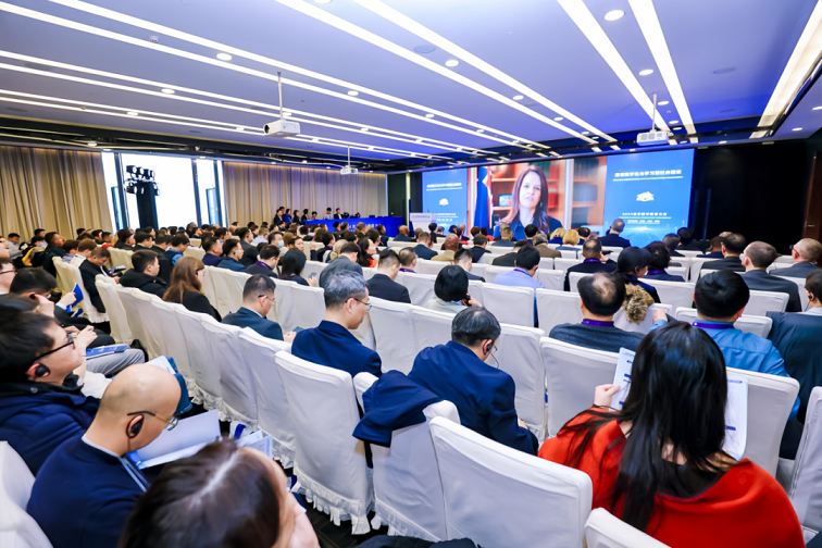 教育部副部长陈杰出席2024年全球教育会议