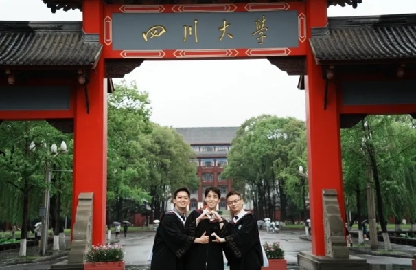 “精进不休”奖学金带来的启示