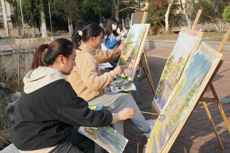 高校美育课，如何春风化雨、浸润人心
