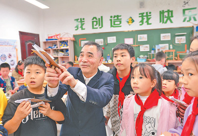 为乡村娃播下科学的种子（追梦路上）