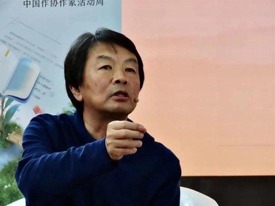 刘震云当选河南省文联主席，曾获茅盾文学奖