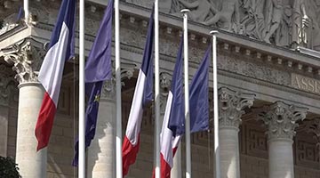 62年来首次！政府被议会推翻，法国总理5日将递交辞呈