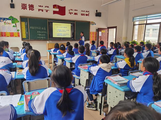 湖南湘西：完善育人机制 “德”润学生成长