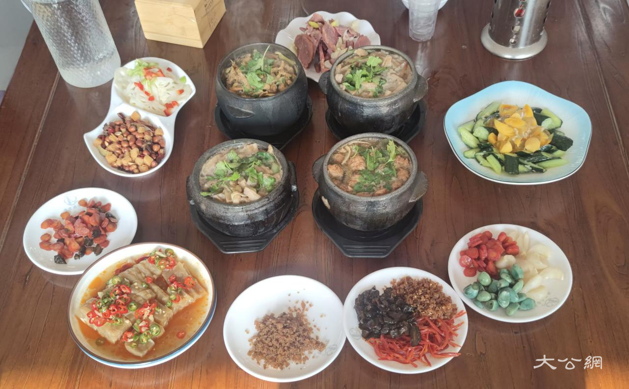 河南杞县:美食“煲”出新火花 特色产业绘就繁荣图