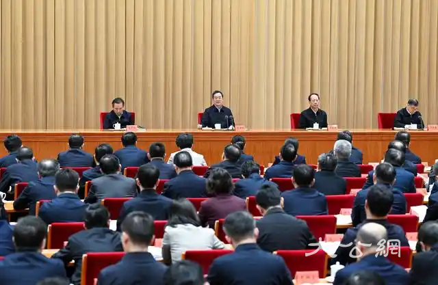 守正创新，以高质量党建引领高水平育人