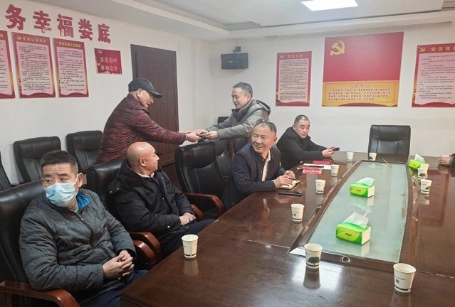 愛心傳遞，溫暖到家——婁底市風景園林中心開展「送溫暖」慰問活動