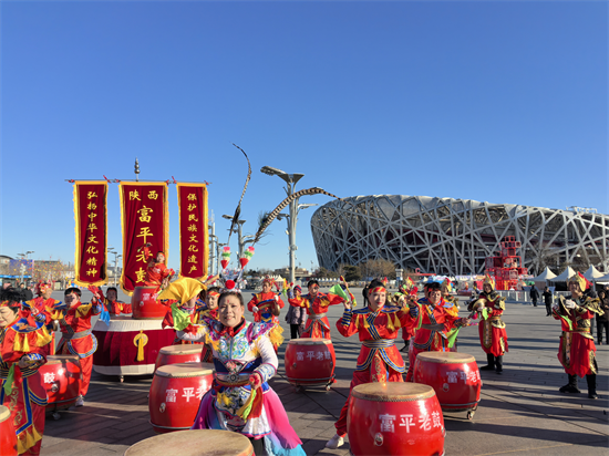 天下第一龙游走中轴线 元宵佳节四大非遗展演亮相北京