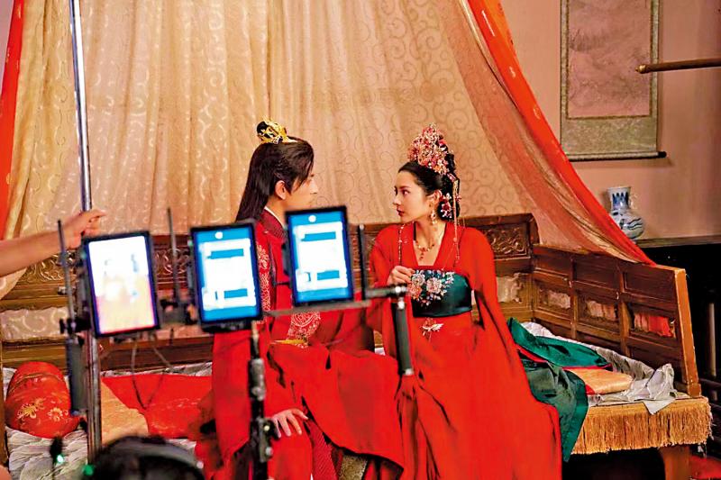 法规管理/专家倡用法律监管 促进行业健康发展