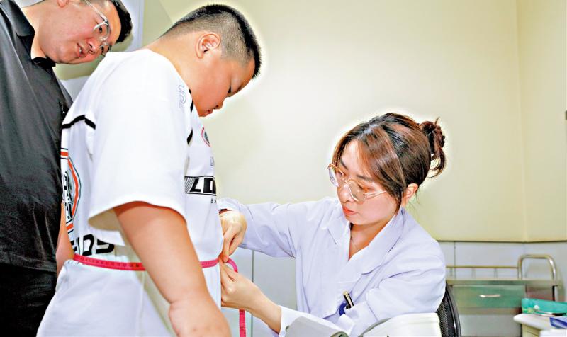 ﻿北京观察/从“胖是福”到“管体重”\马浩亮