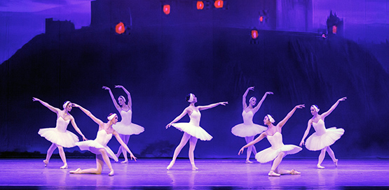 湖南青年芭蕾舞團周年巨獻 「湖南版」《天鵝湖》燃爆星城