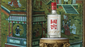 泸州老窖“酒贷”迷雾：贷款风险转嫁，龙马兴达与泸州银行成“兜底侠”？