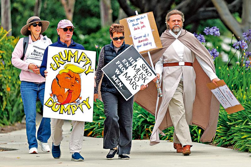 特朗普称对境外制作电影征100%关税