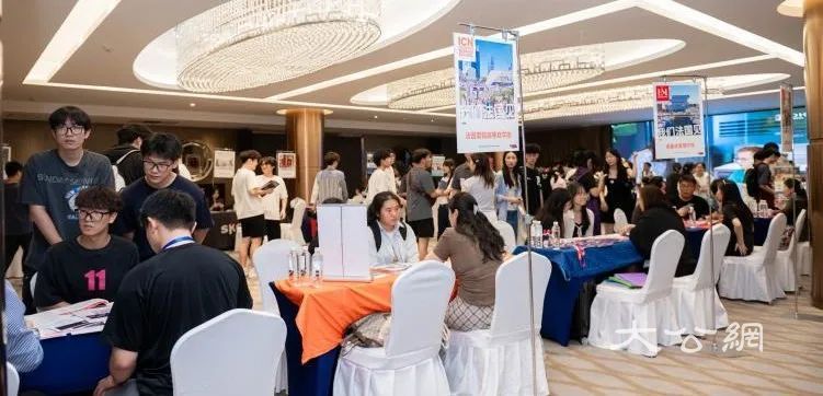 法国高等教育署代表团访问河南