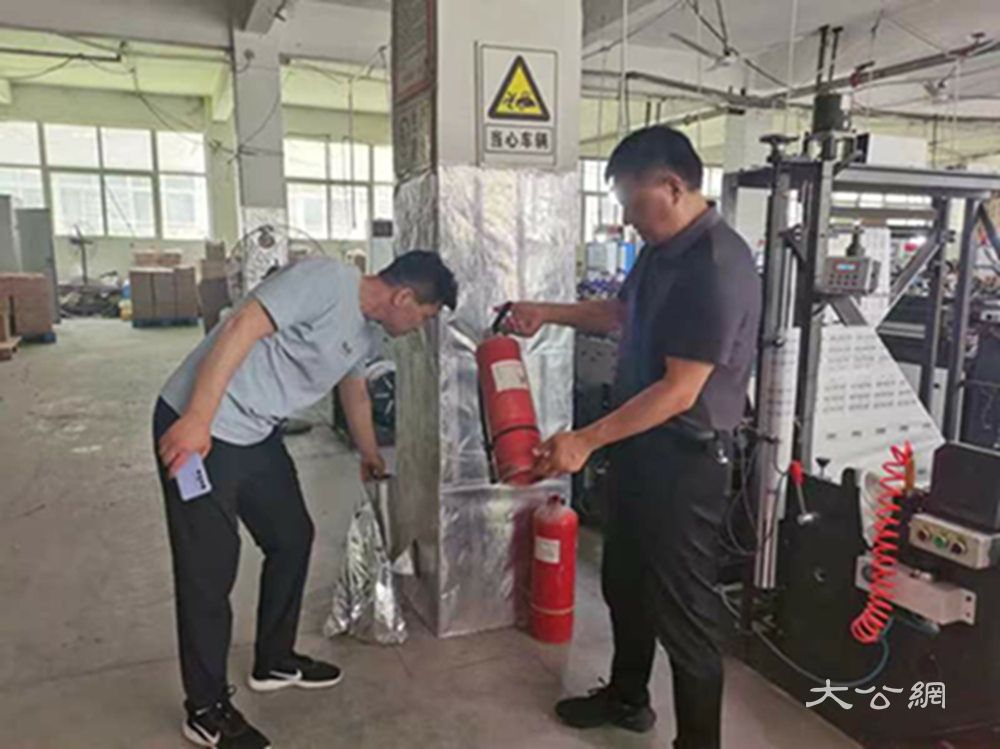 筑牢文化安全屏障 杞县开展“六一”“护苗”专项检查