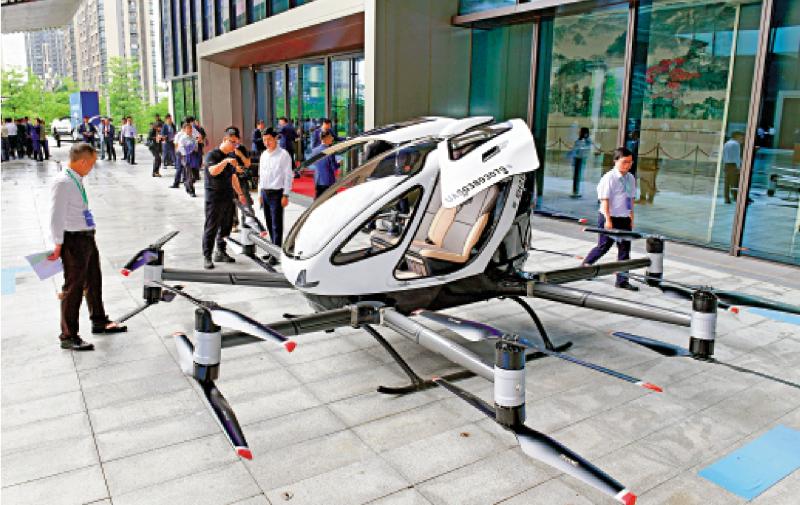 ﻿港股观察/构建“科技＋金融”新引擎 ─香港智能化高端技术引进与孵化平台\席春迎