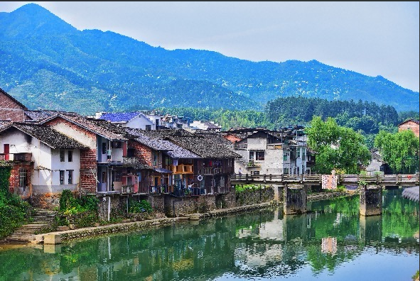 避暑康养．相约湖南——湖南避暑康养“名县．名山．名宿”集聚