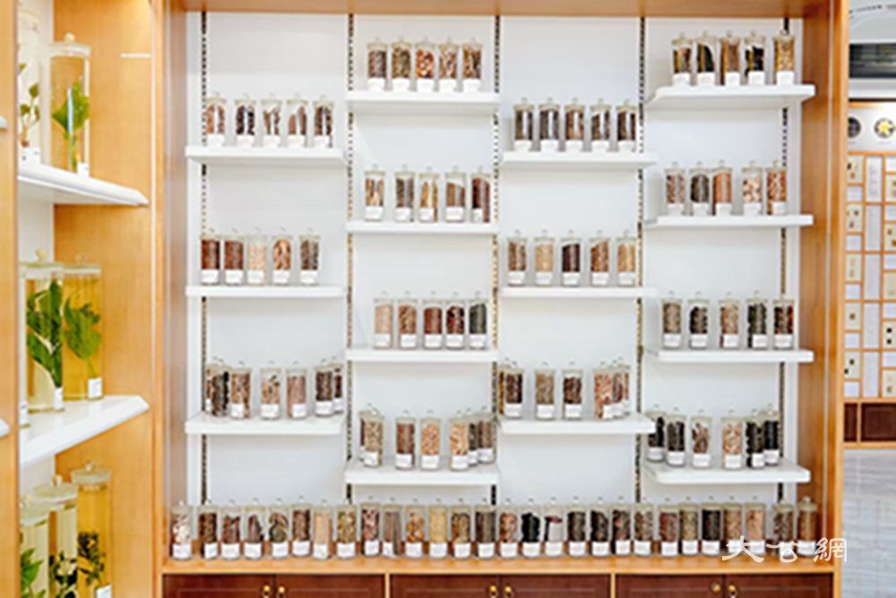 郑州医药健康职业学院 :“双千工程”为引擎  “医药康护”学科集群育人才