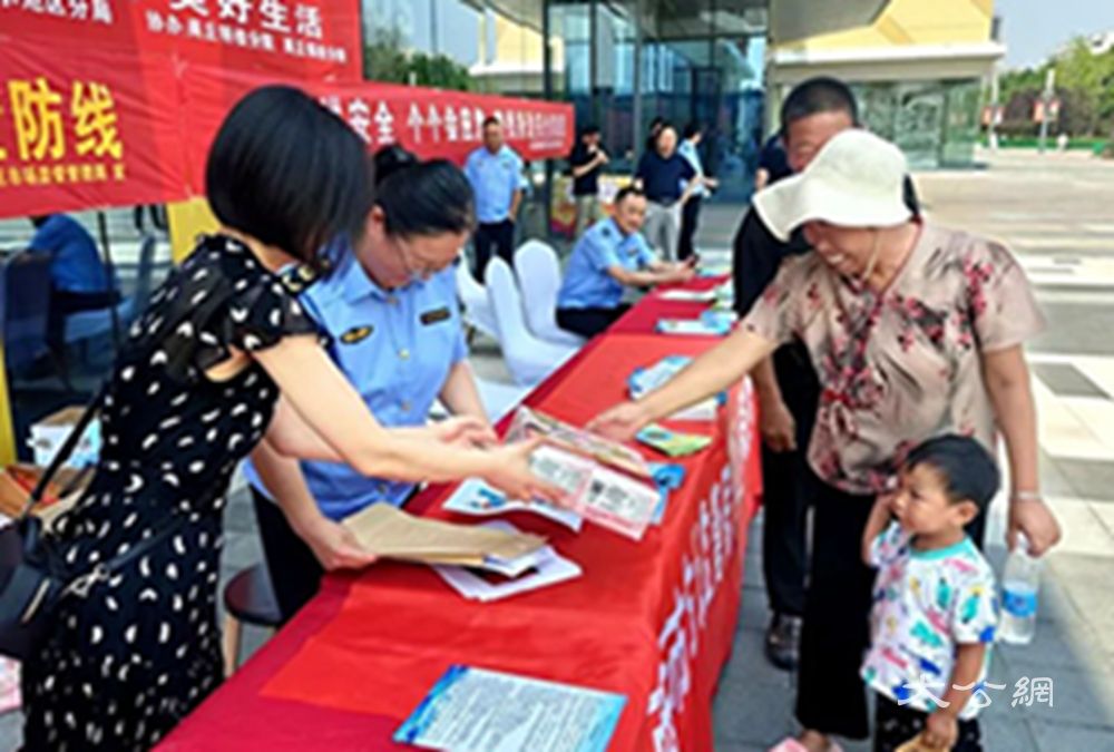 商丘市市场监管局举办2025年“特种设备安全日”宣传活动