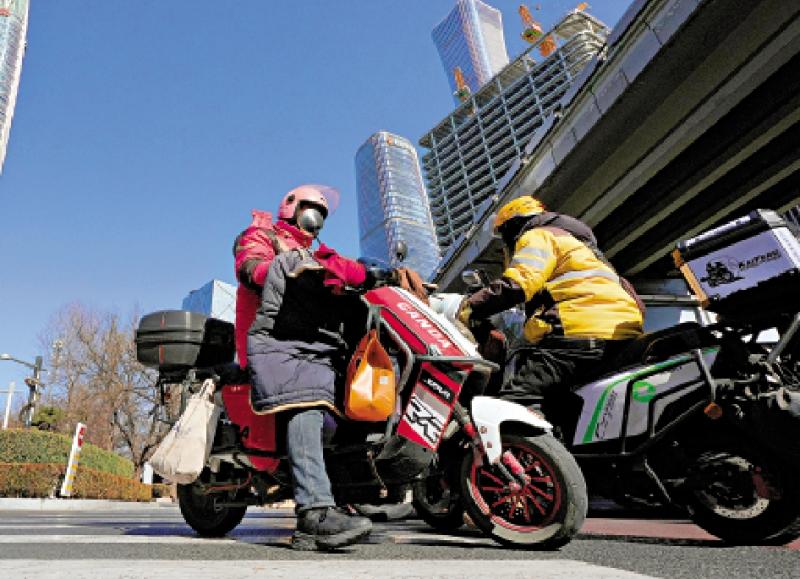 ﻿民生国计/外卖大战料推升本月零售数据\陶 川