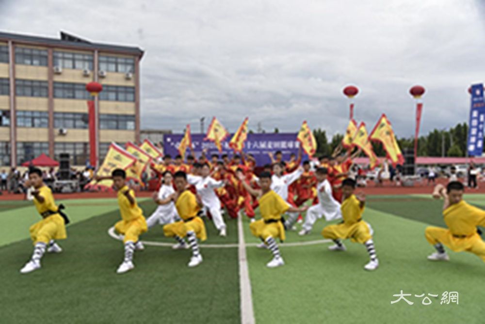 开封市杞县第十六届麦田篮球赛正式开赛