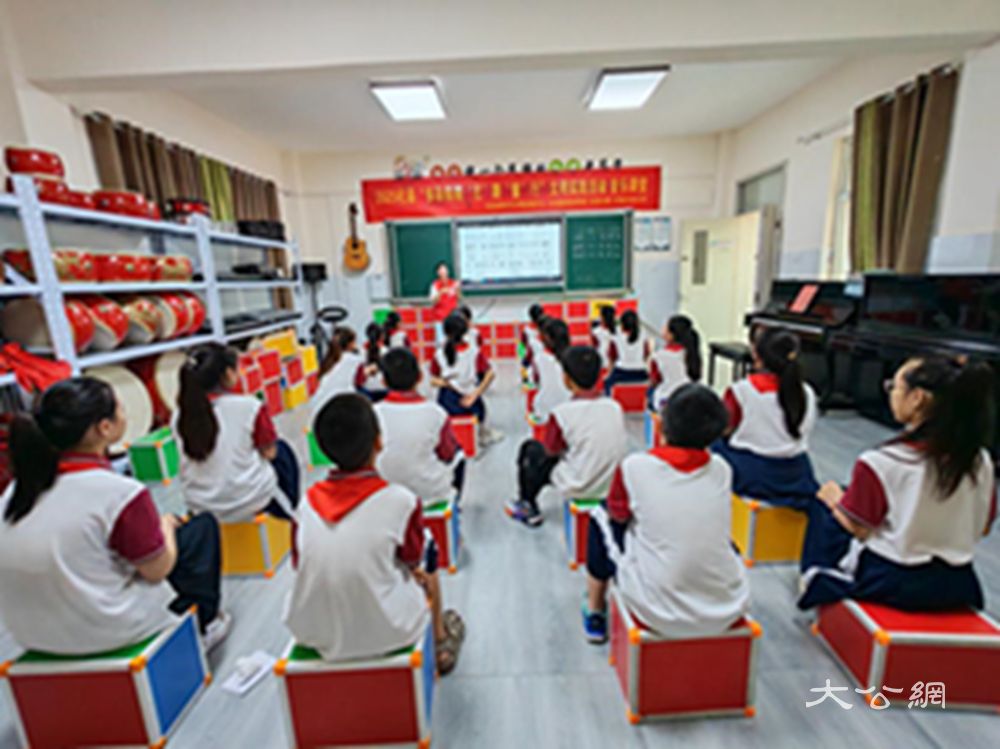 杞县开展2025“多彩假期 ‘艺’路‘童’行”文明实践活动