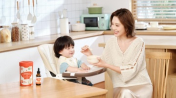 秋田满满官宣唐艺昕为品牌代言人：一场关于“自然养育”的双向奔赴