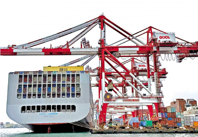 台湾遭美20%关税重创 岛内忧经济全面熄火