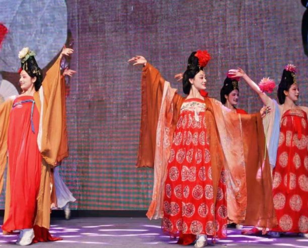 洛阳市老城区文旅推介团携“盛世隋唐”文化名片亮相安徽活动现场