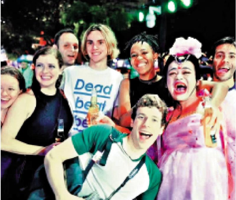 启发台青年 促进两岸和谐