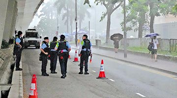 ﻿黎智英案 | 黑雨下延期 黎智英案今结案陈词