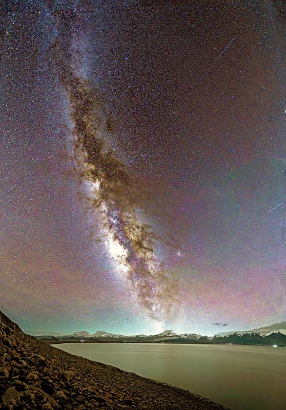 市井万象/高原上的银河