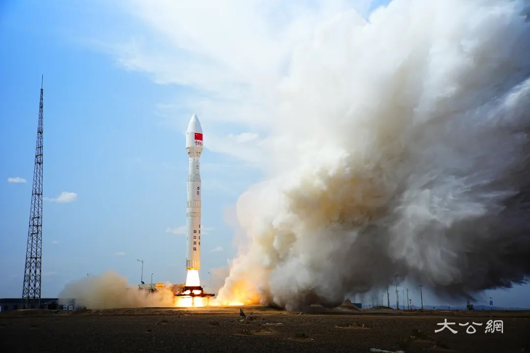 逐梦苍穹再启新程 “河南理工二号”卫星成功发射