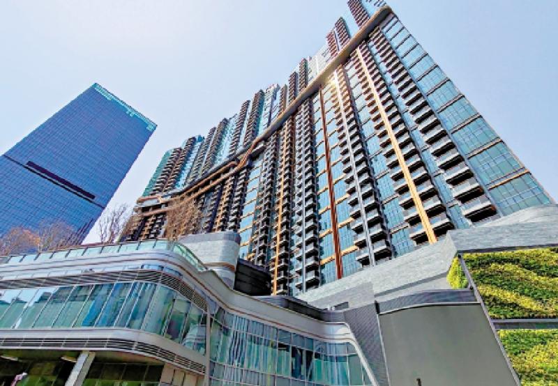 天玺．天呎租74元 十日两度创新高